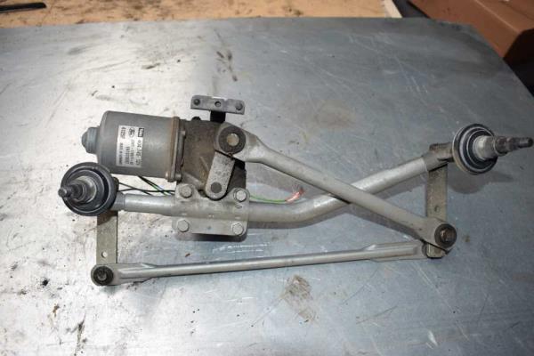 MOTEUR D ESSUIE GLACE FORD FUSION - Vue 1